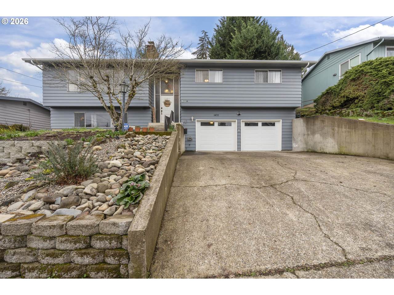 1470 Aerial Way - Photo 1