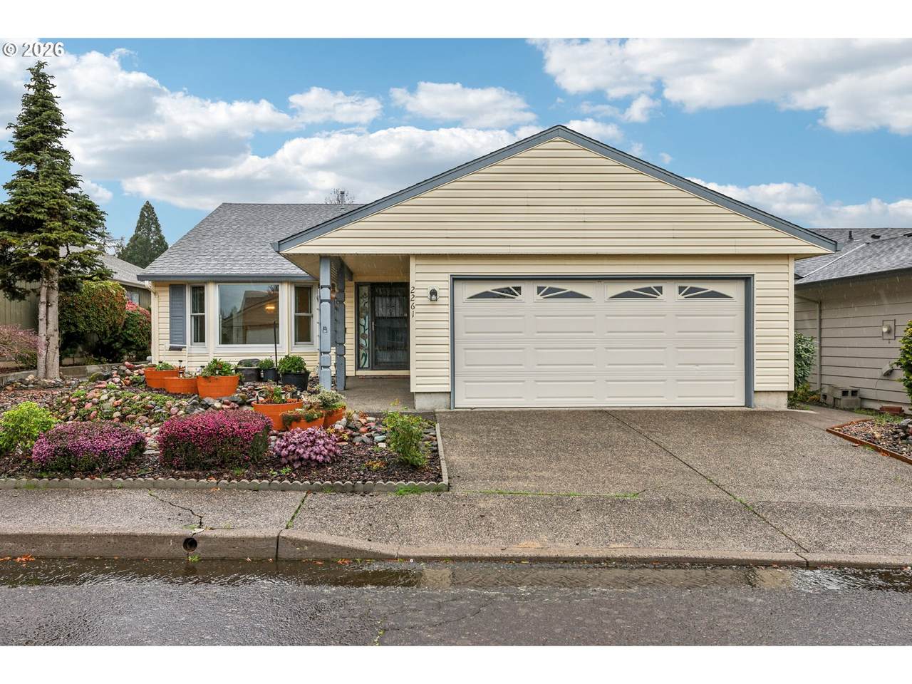 2261 153RD Ave - Photo 1