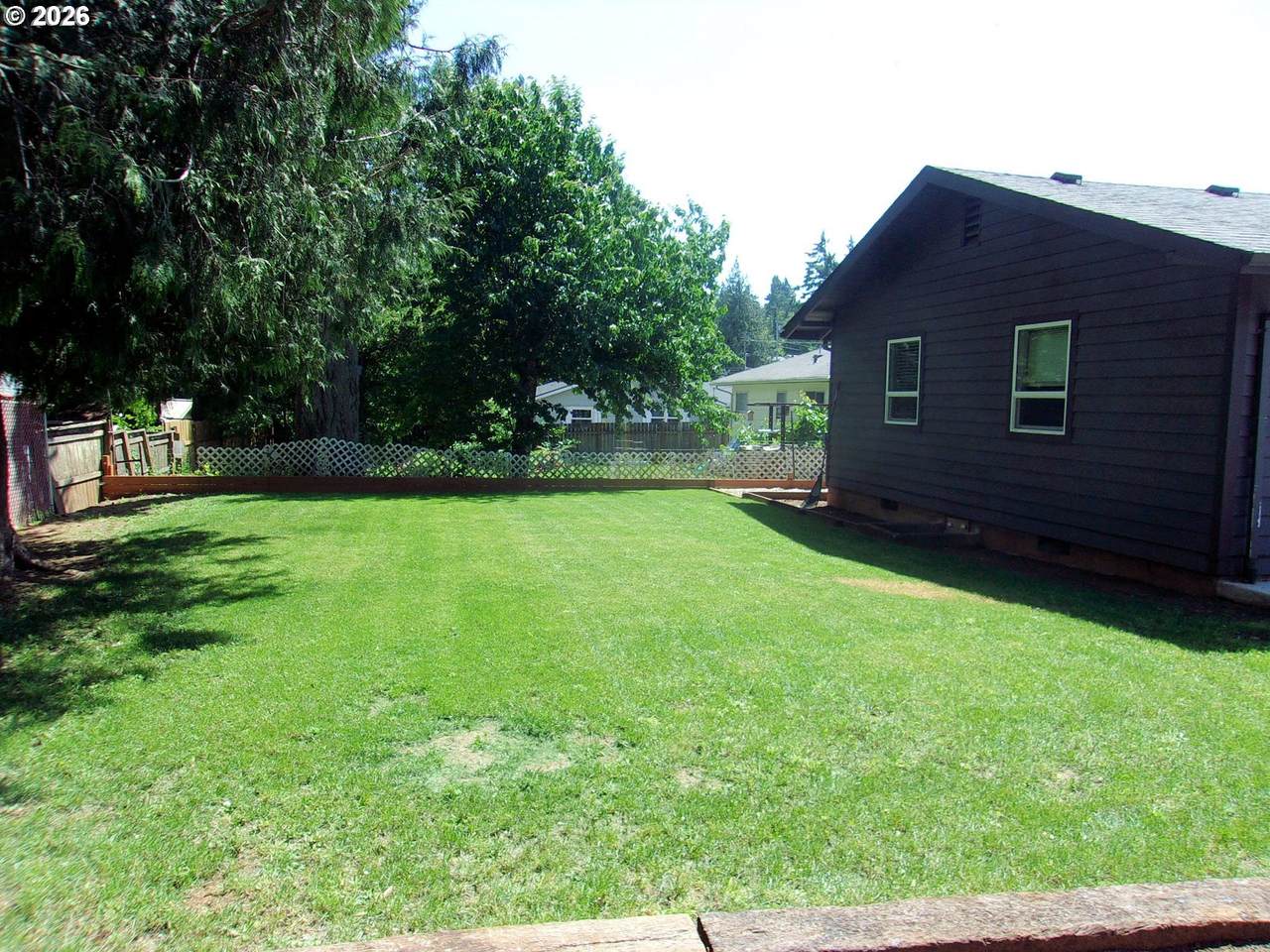 https://bt-photos.global.ssl.fastly.net/portland/1280_boomver_1_327445695-2.jpg