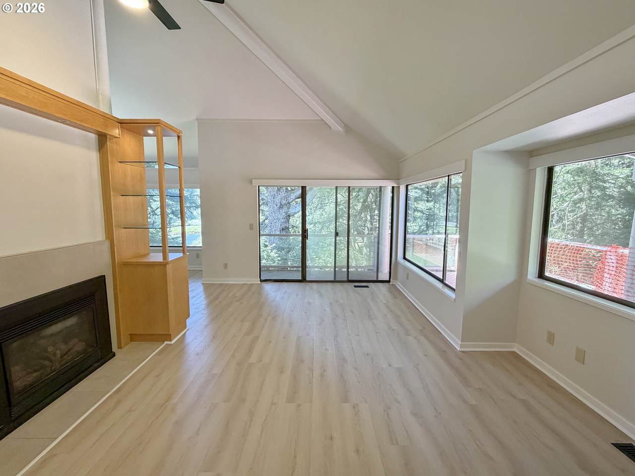 https://bt-photos.global.ssl.fastly.net/portland/1280_boomver_1_328548860-2.jpg
