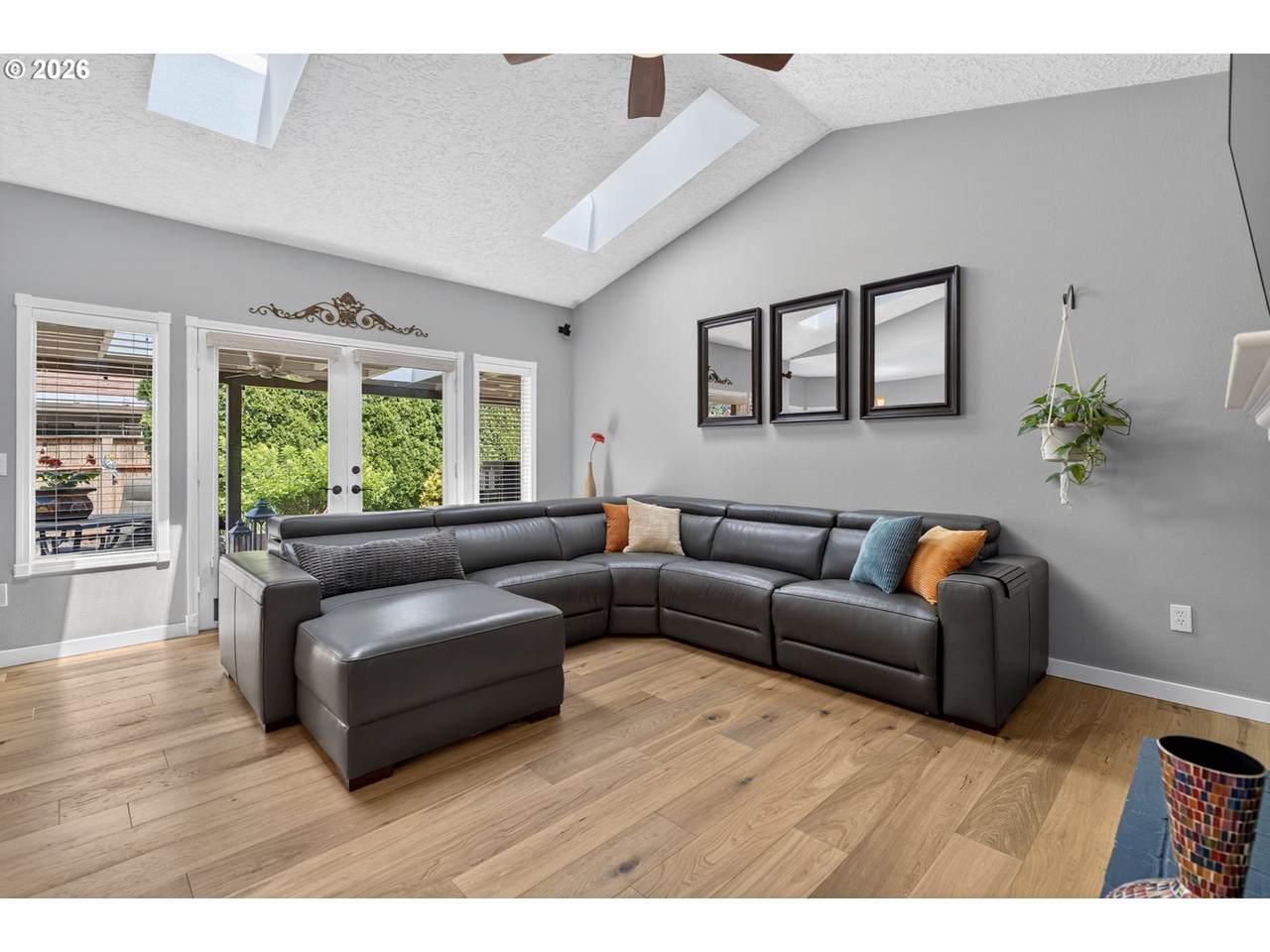 https://bt-photos.global.ssl.fastly.net/portland/1280_boomver_1_328573608-2.jpg