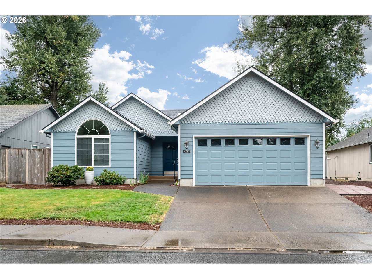 4241 Cole Way - Photo 1