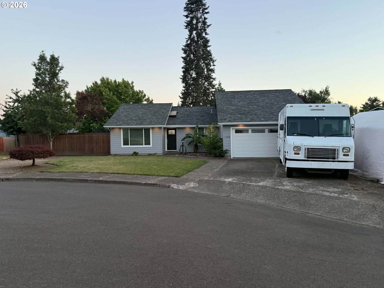 1708 Kelly St - Photo 1