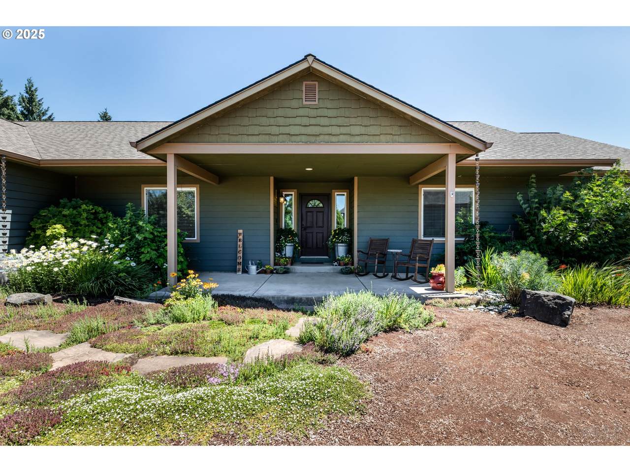 https://bt-photos.global.ssl.fastly.net/portland/1280_boomver_1_332895961-2.jpg