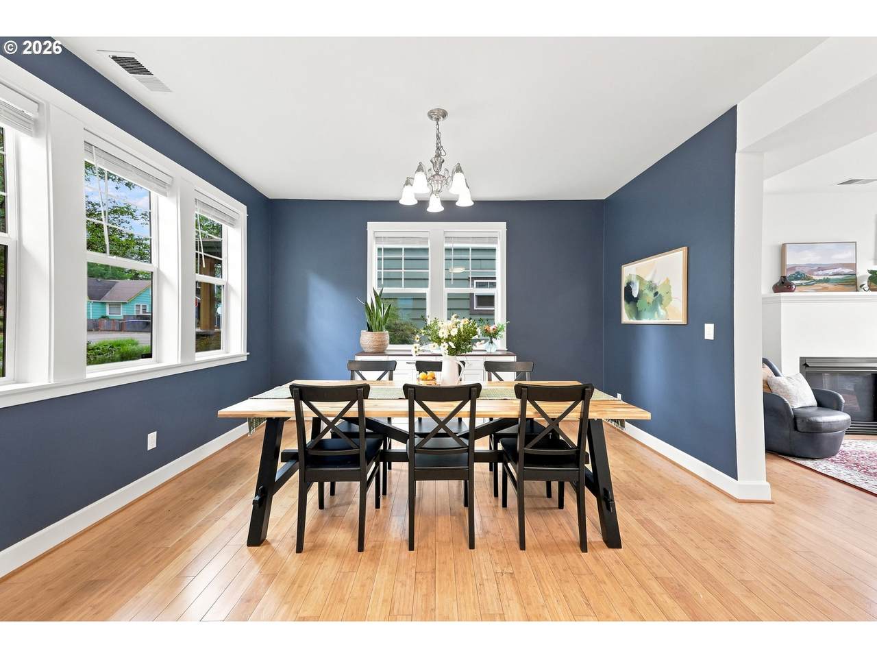 https://bt-photos.global.ssl.fastly.net/portland/1280_boomver_1_334184193-2.jpg