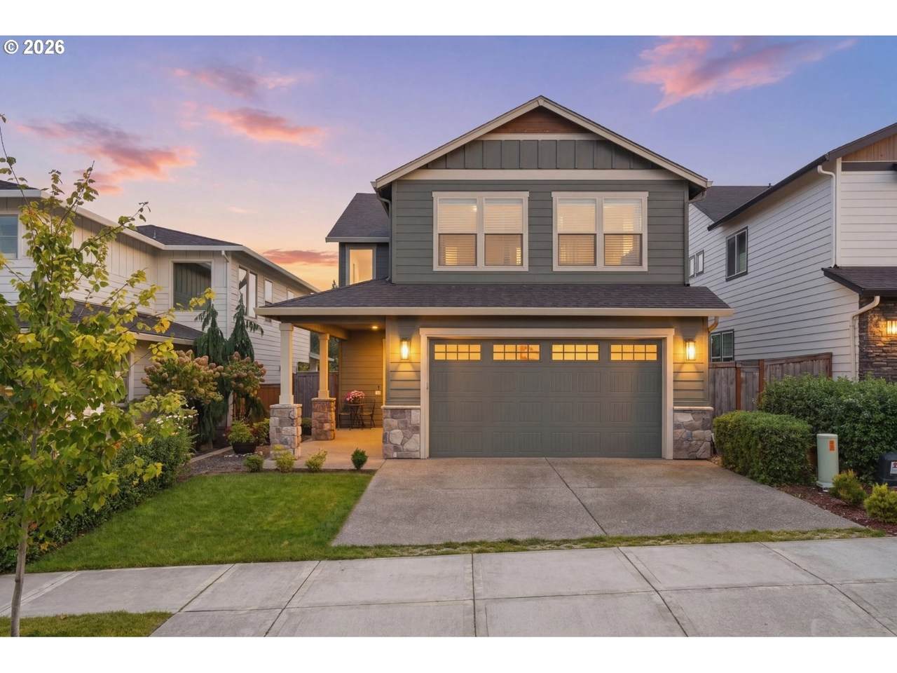 2523 White Salmon Dr - Photo 1