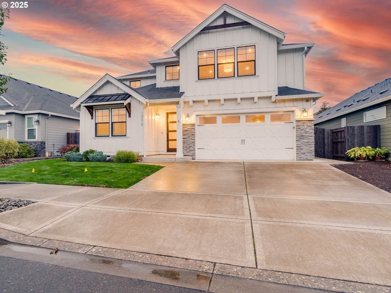 13215 60TH Ave - Photo 1