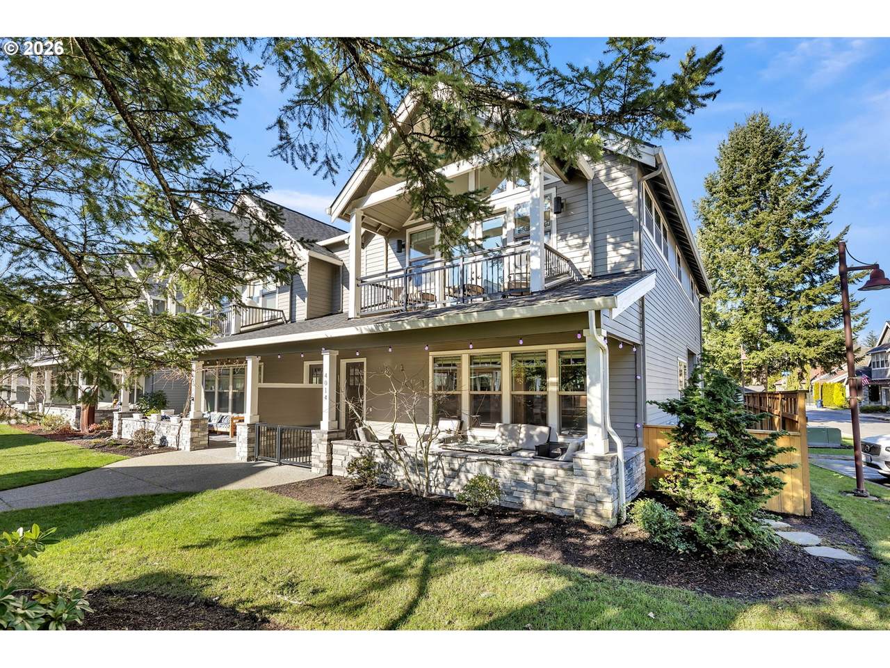 4014 76TH Ave - Photo 1