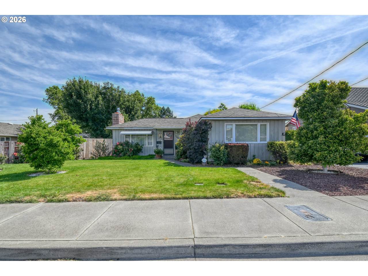 709 Mill St - Photo 1