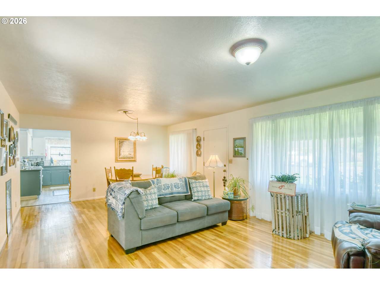https://bt-photos.global.ssl.fastly.net/portland/1280_boomver_1_336490733-2.jpg