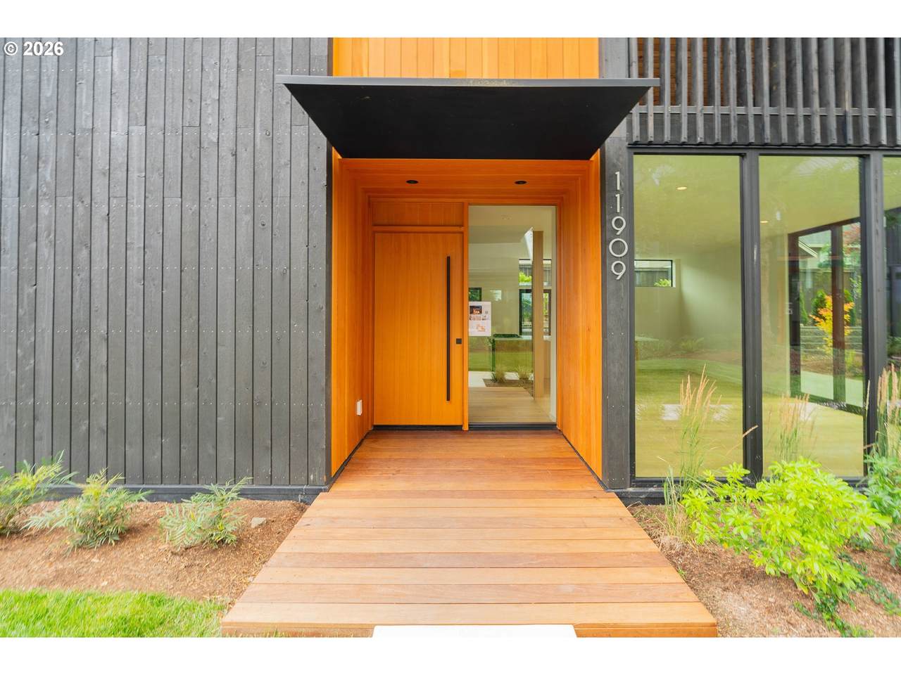 https://bt-photos.global.ssl.fastly.net/portland/1280_boomver_1_336524076-2.jpg