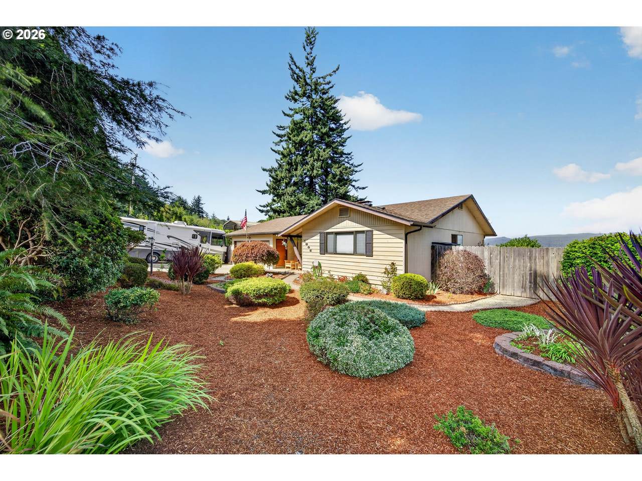 https://bt-photos.global.ssl.fastly.net/portland/1280_boomver_1_337001450-2.jpg