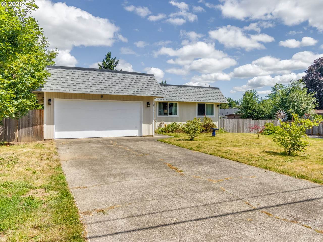 https://bt-photos.global.ssl.fastly.net/portland/1280_boomver_1_338070874-2.jpg