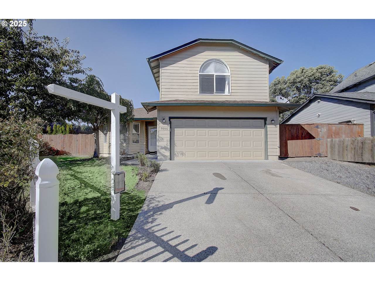 9006 89TH Cir - Photo 1