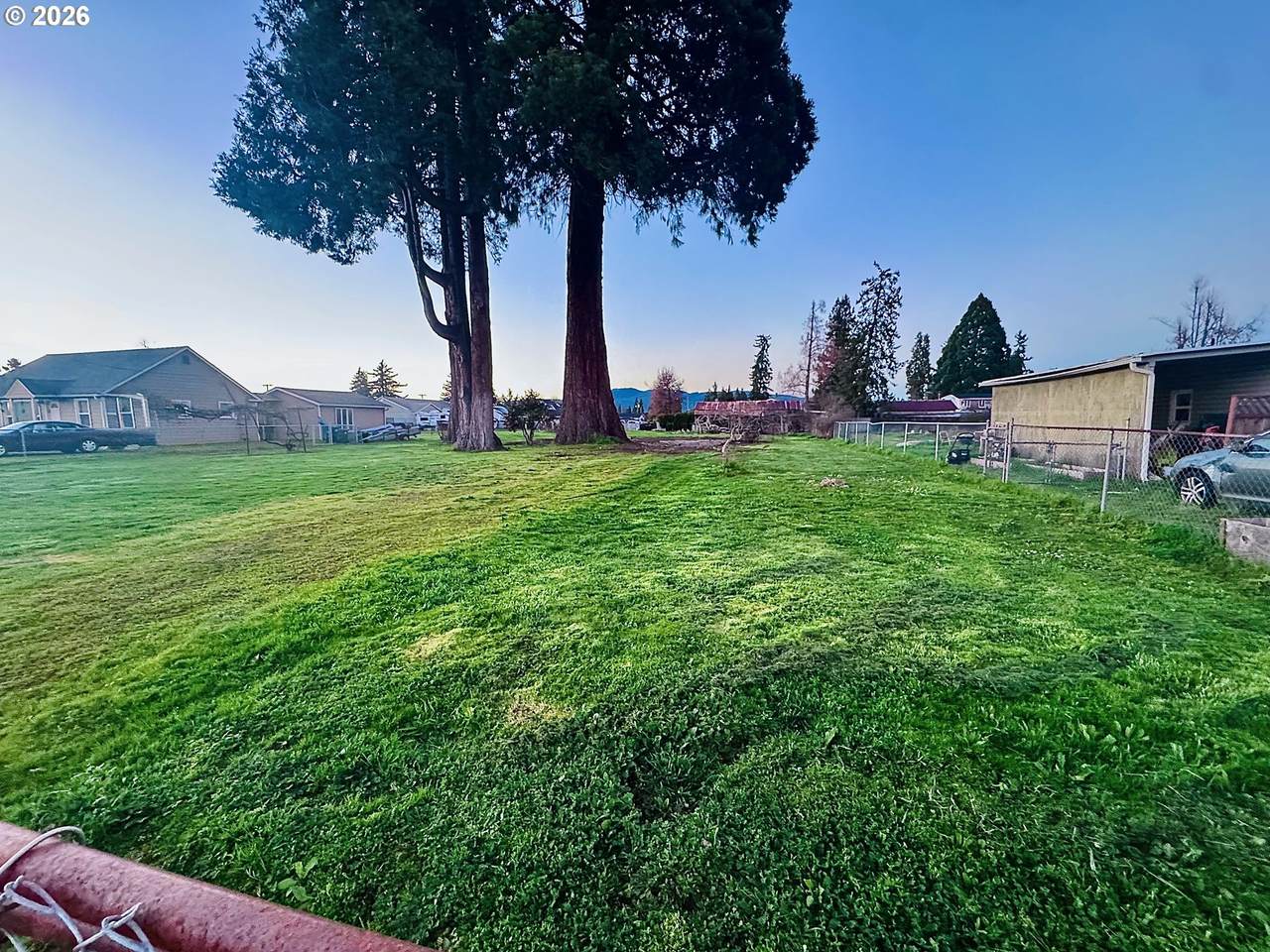 3720 Virginia Ave - Photo 1