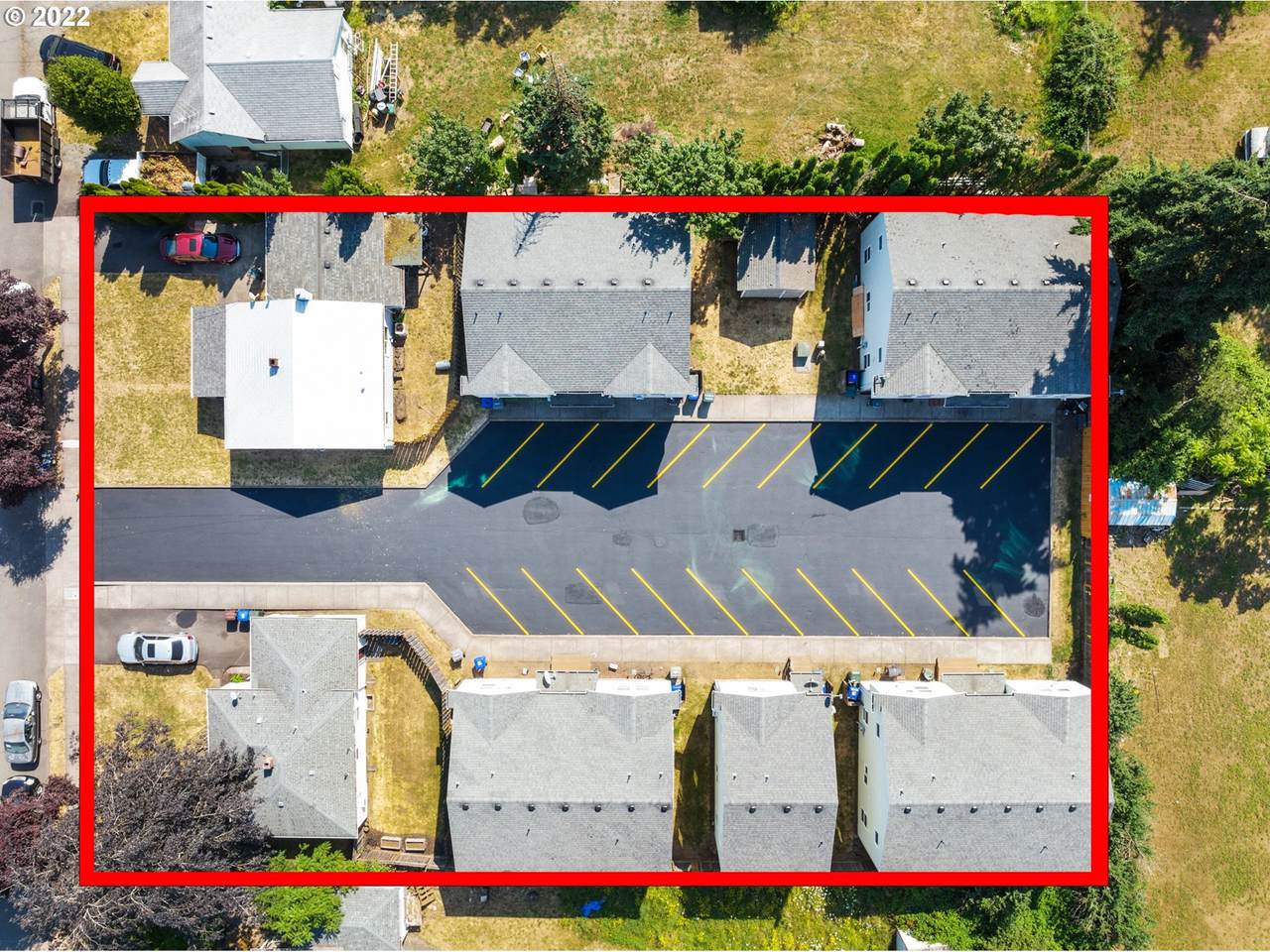 7636 Henderson St - Photo 1