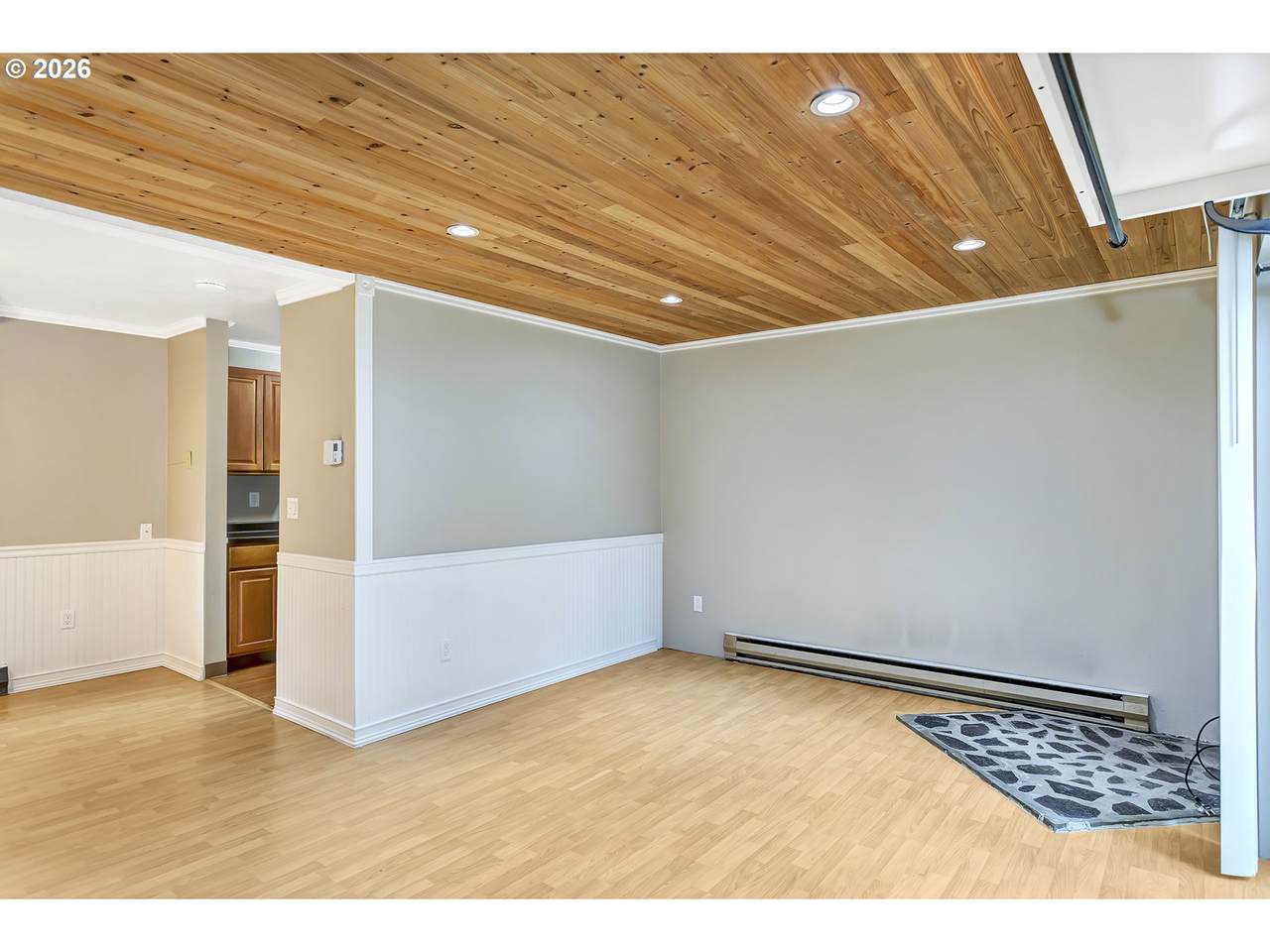 https://bt-photos.global.ssl.fastly.net/portland/1280_boomver_1_339784175-2.jpg