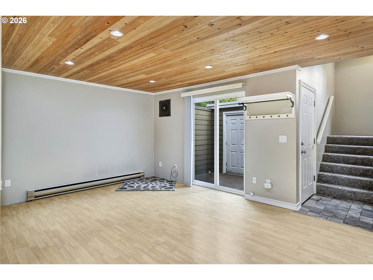 https://bt-photos.global.ssl.fastly.net/portland/1280_boomver_1_339784175-2.jpg