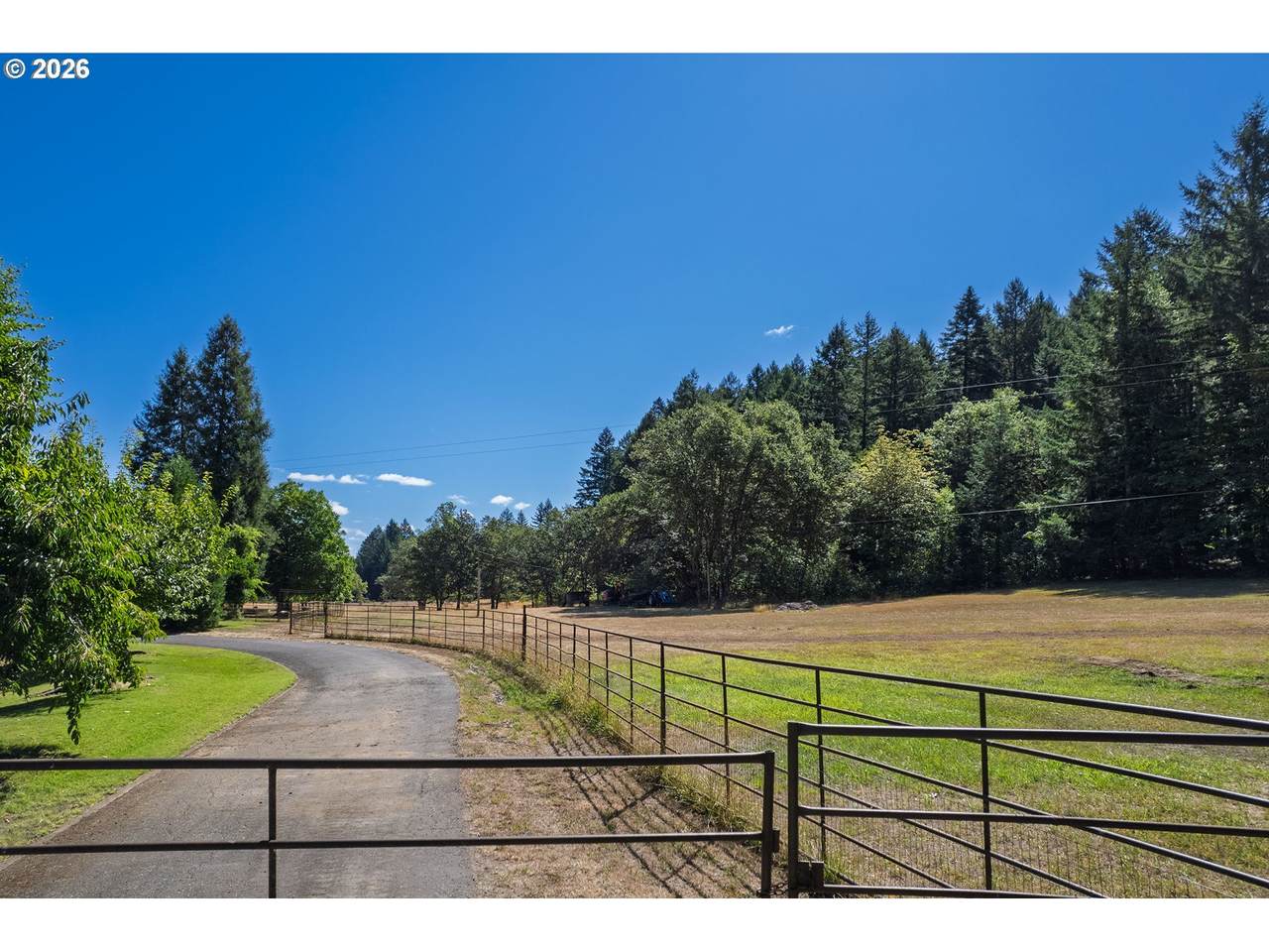 https://bt-photos.global.ssl.fastly.net/portland/1280_boomver_1_343811681-2.jpg