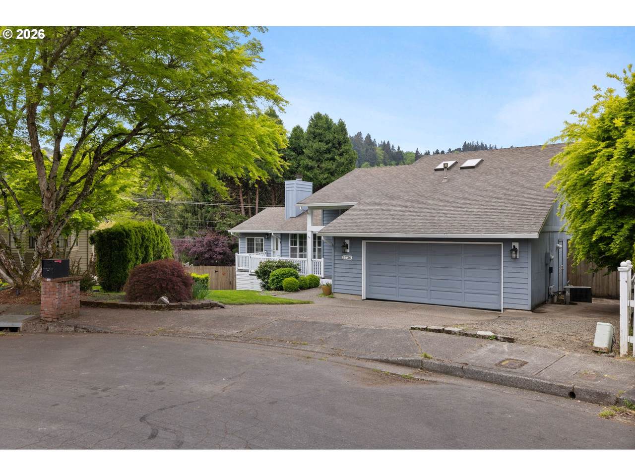 https://bt-photos.global.ssl.fastly.net/portland/1280_boomver_1_343865709-2.jpg