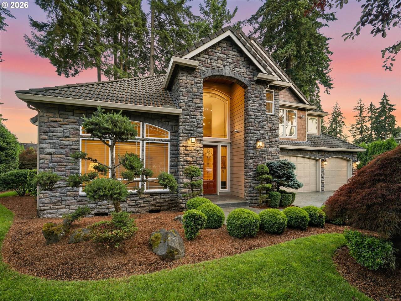 https://bt-photos.global.ssl.fastly.net/portland/1280_boomver_1_344376530-2.jpg