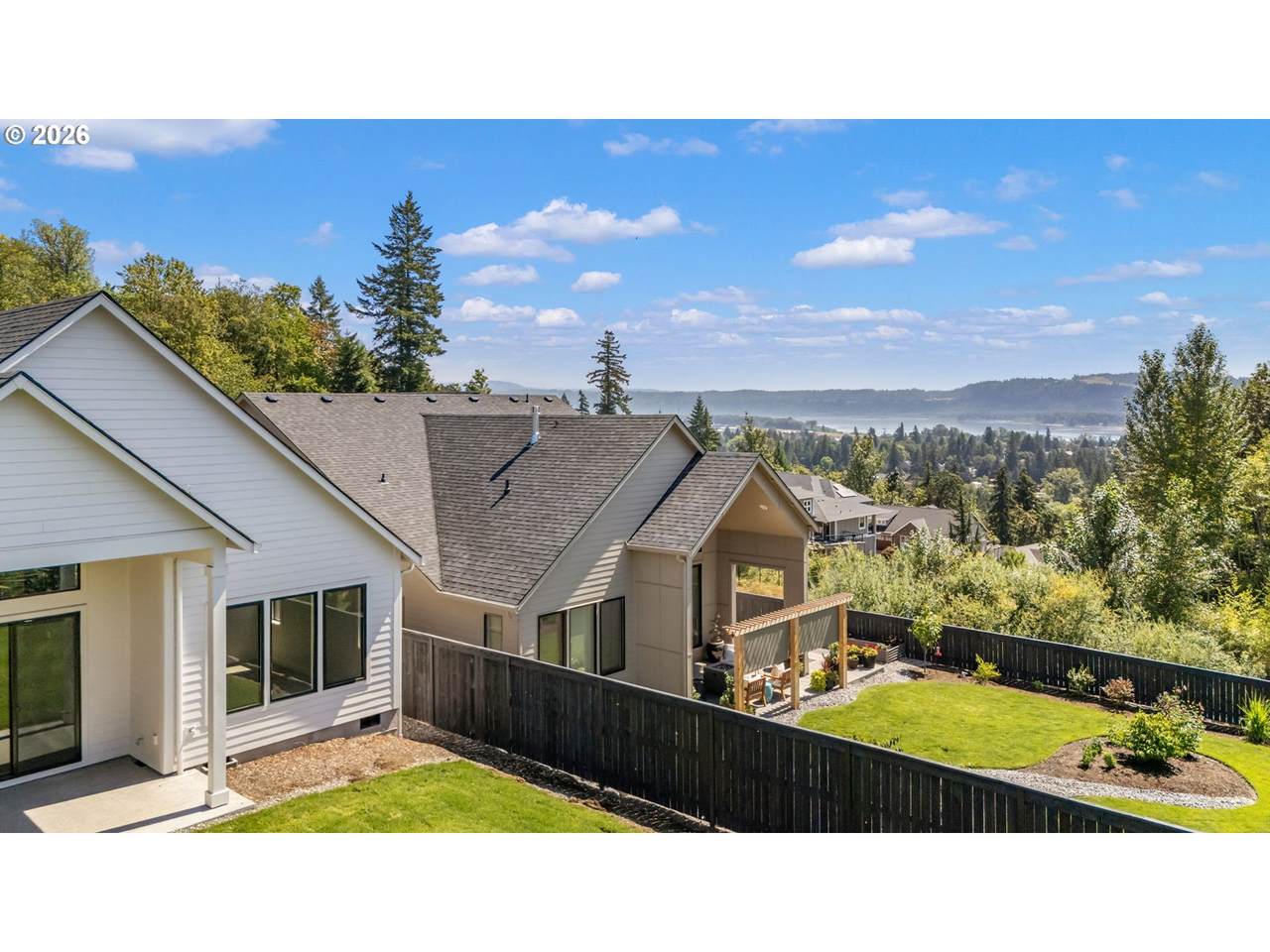 https://bt-photos.global.ssl.fastly.net/portland/1280_boomver_1_344431518-2.jpg