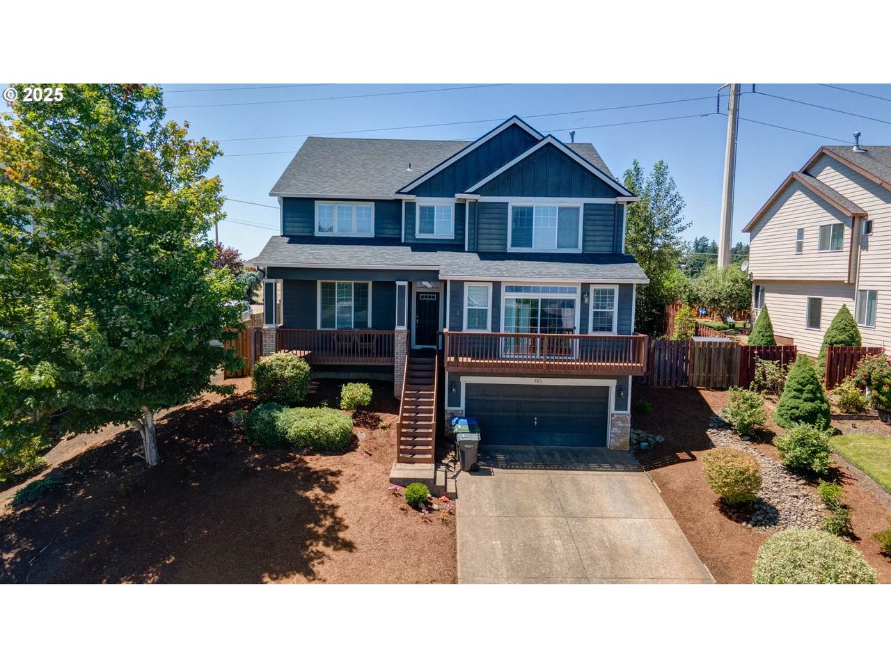 523 Golden Eagle St - Photo 1