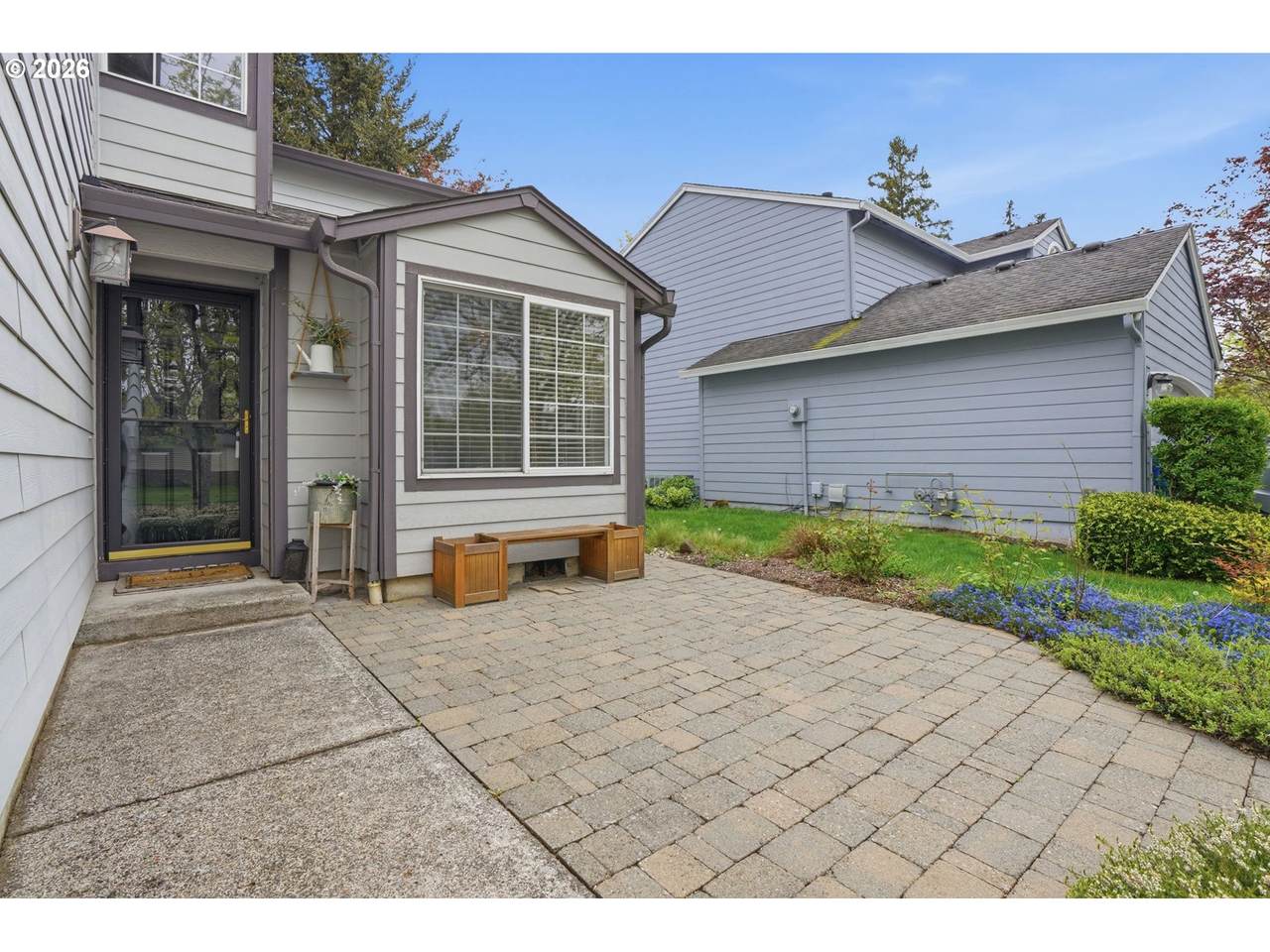 https://bt-photos.global.ssl.fastly.net/portland/1280_boomver_1_345035625-2.jpg