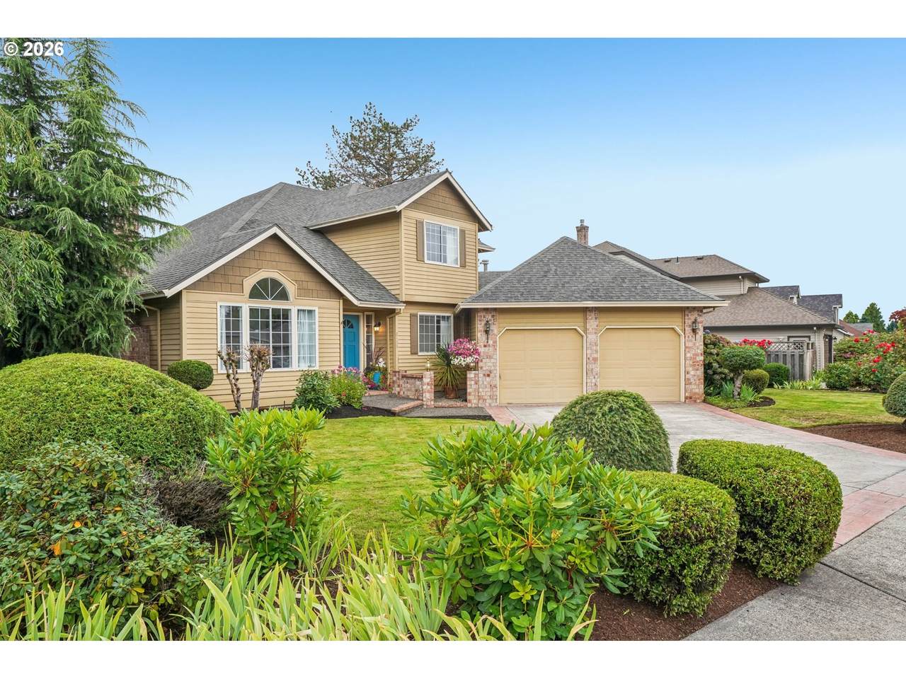 2133 166TH Dr - Photo 1