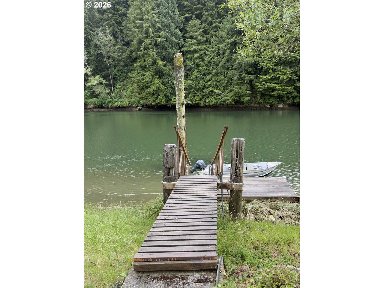 https://bt-photos.global.ssl.fastly.net/portland/1280_boomver_1_347403310-2.jpg