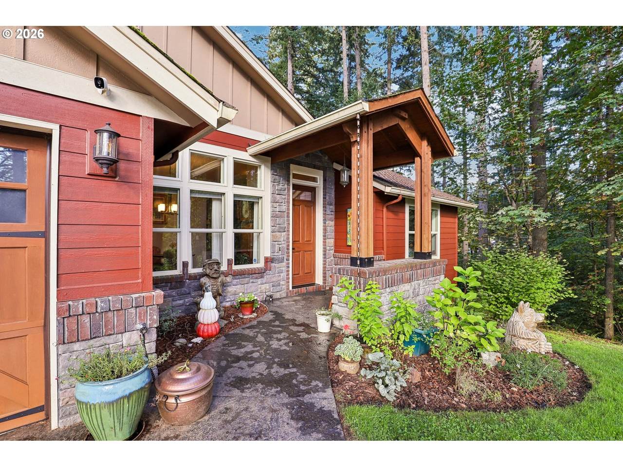 https://bt-photos.global.ssl.fastly.net/portland/1280_boomver_1_349020709-2.jpg