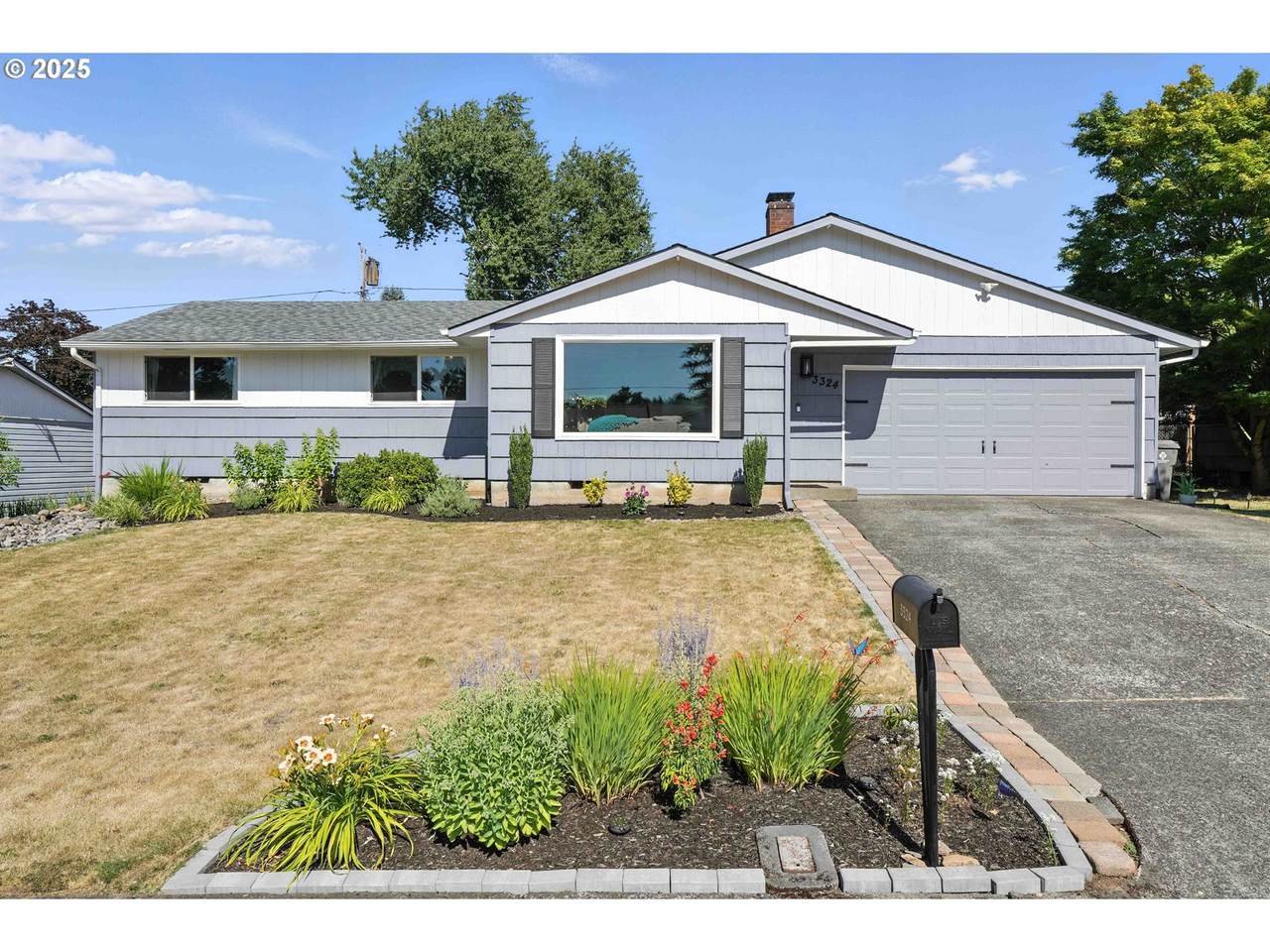 3324 178TH Ave - Photo 1