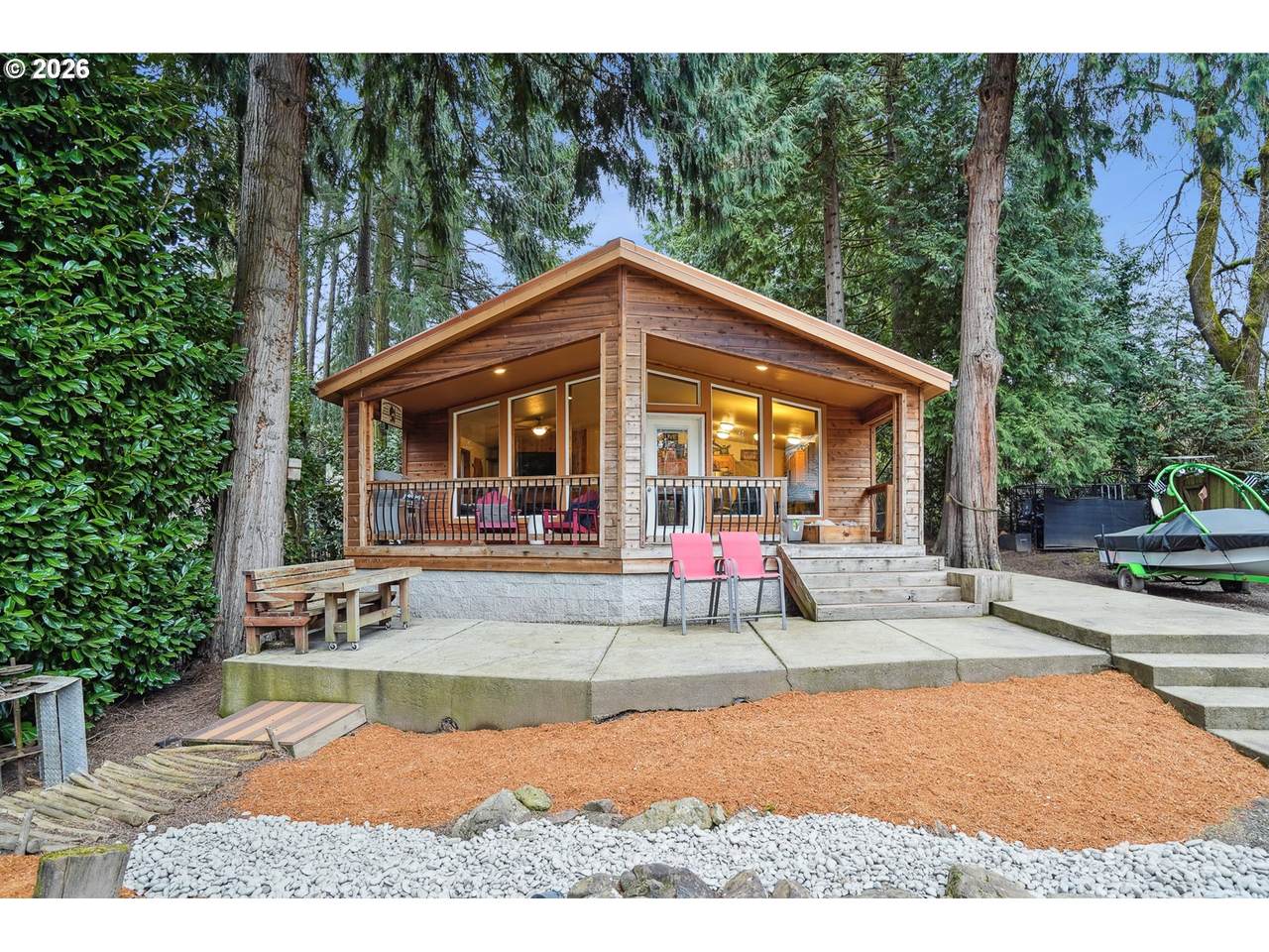 https://bt-photos.global.ssl.fastly.net/portland/1280_boomver_1_350311629-2.jpg