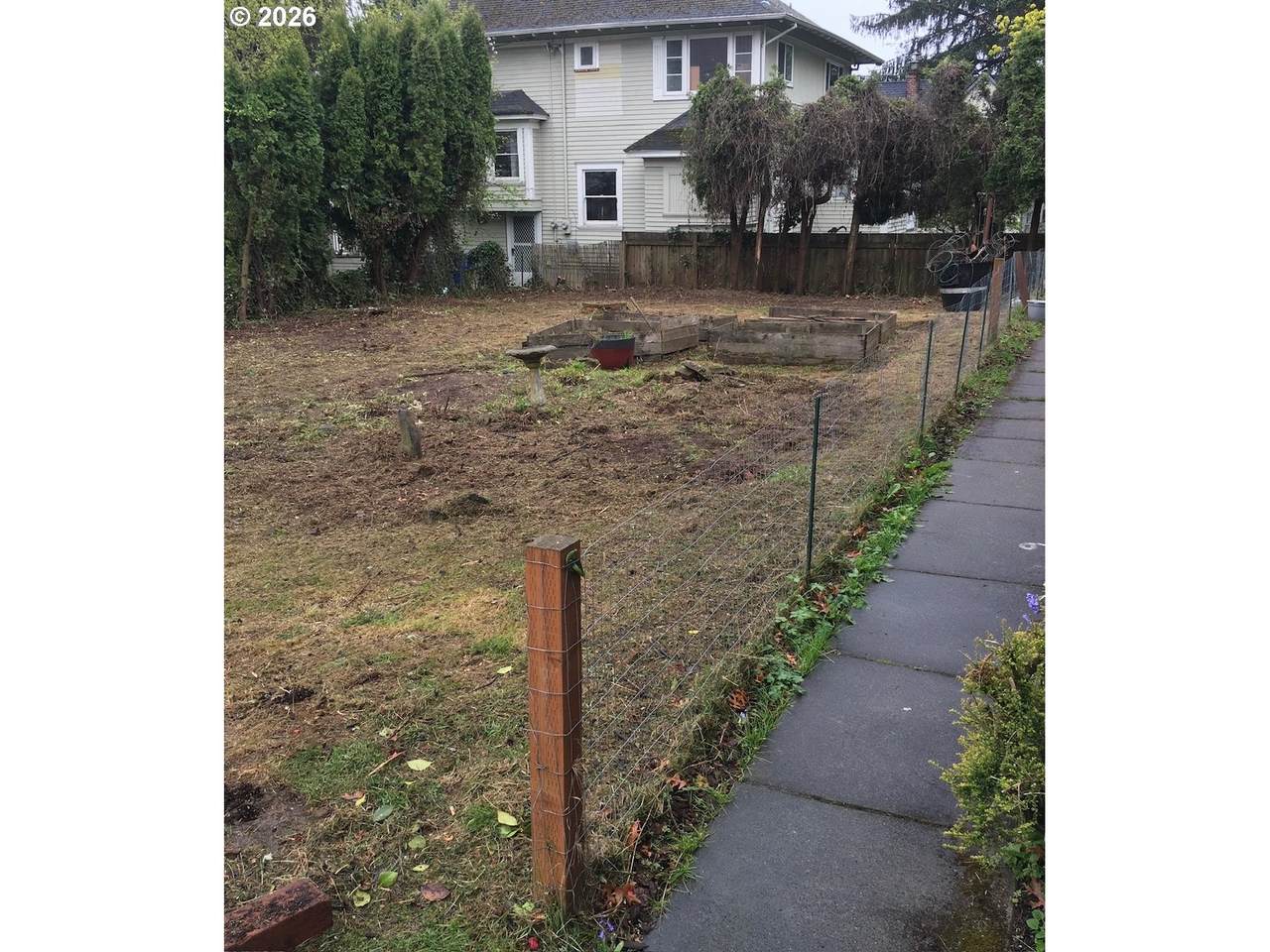 https://bt-photos.global.ssl.fastly.net/portland/1280_boomver_1_350948041-2.jpg