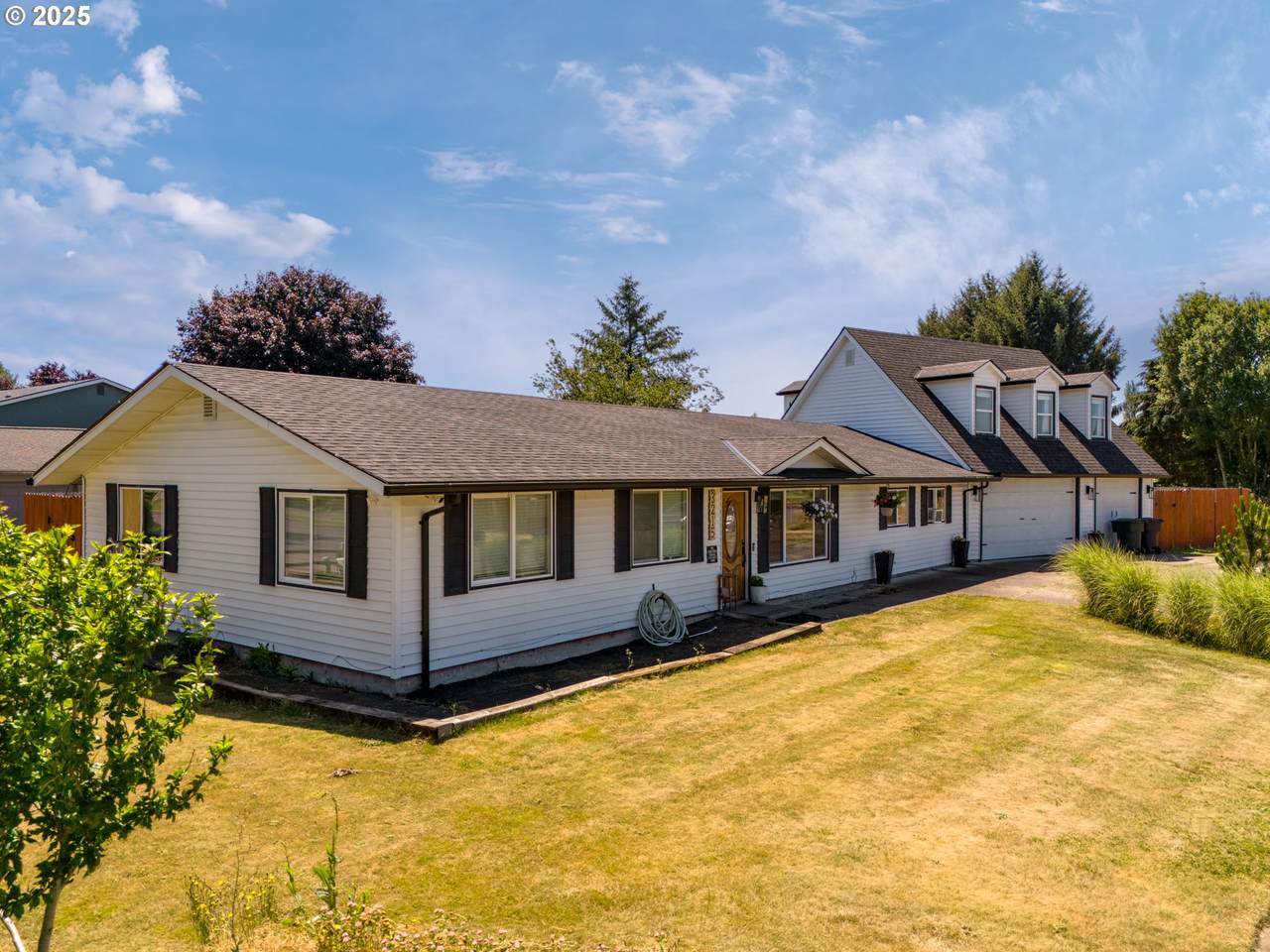 3215 William Ave - Photo 1