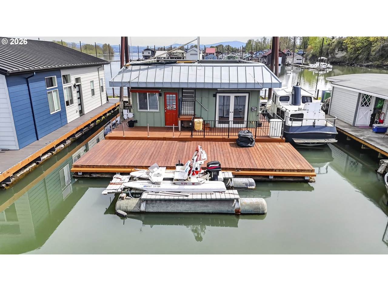 18989 Marine Dr - Photo 1
