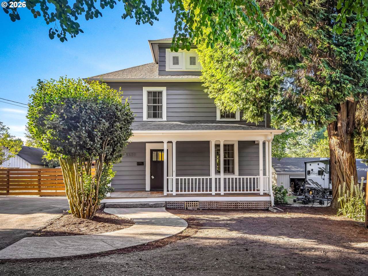 5651 King Rd - Photo 1
