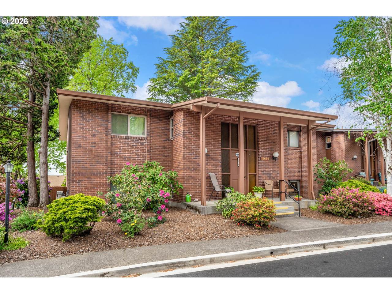 11490 Crown Dr - Photo 1