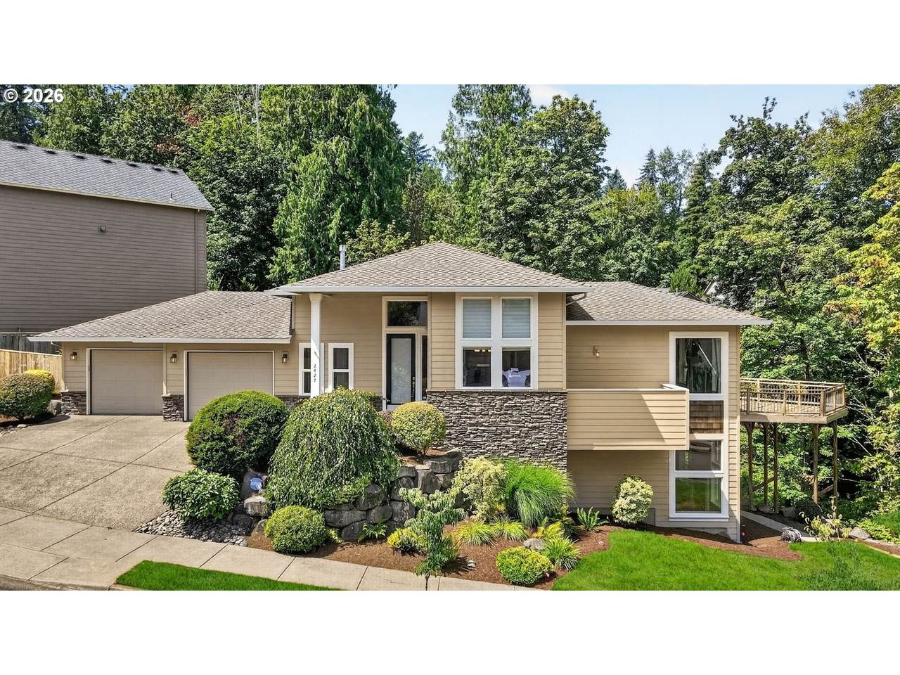 https://bt-photos.global.ssl.fastly.net/portland/1280_boomver_2_355741266-2.jpg