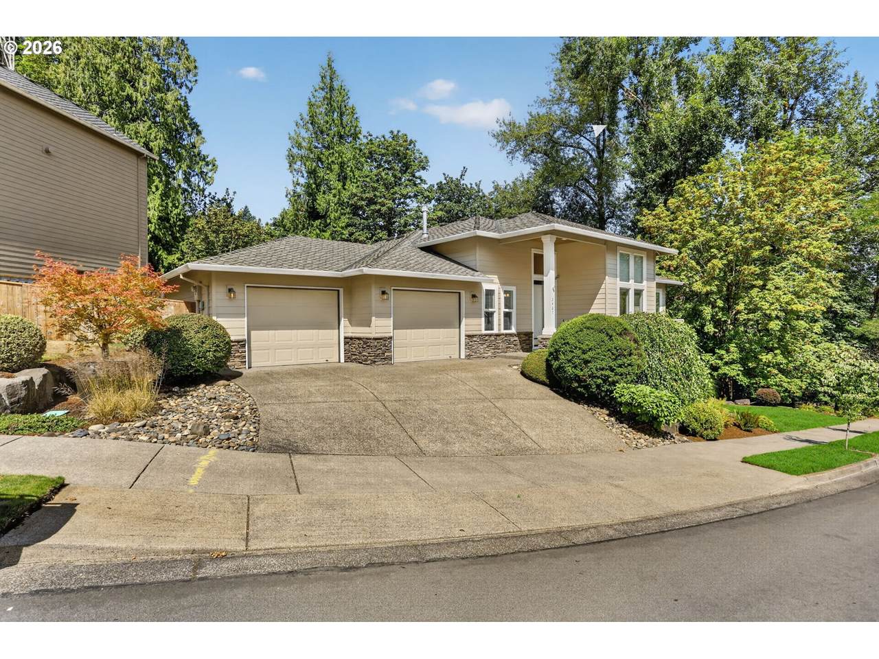 https://bt-photos.global.ssl.fastly.net/portland/1280_boomver_2_355741266-2.jpg
