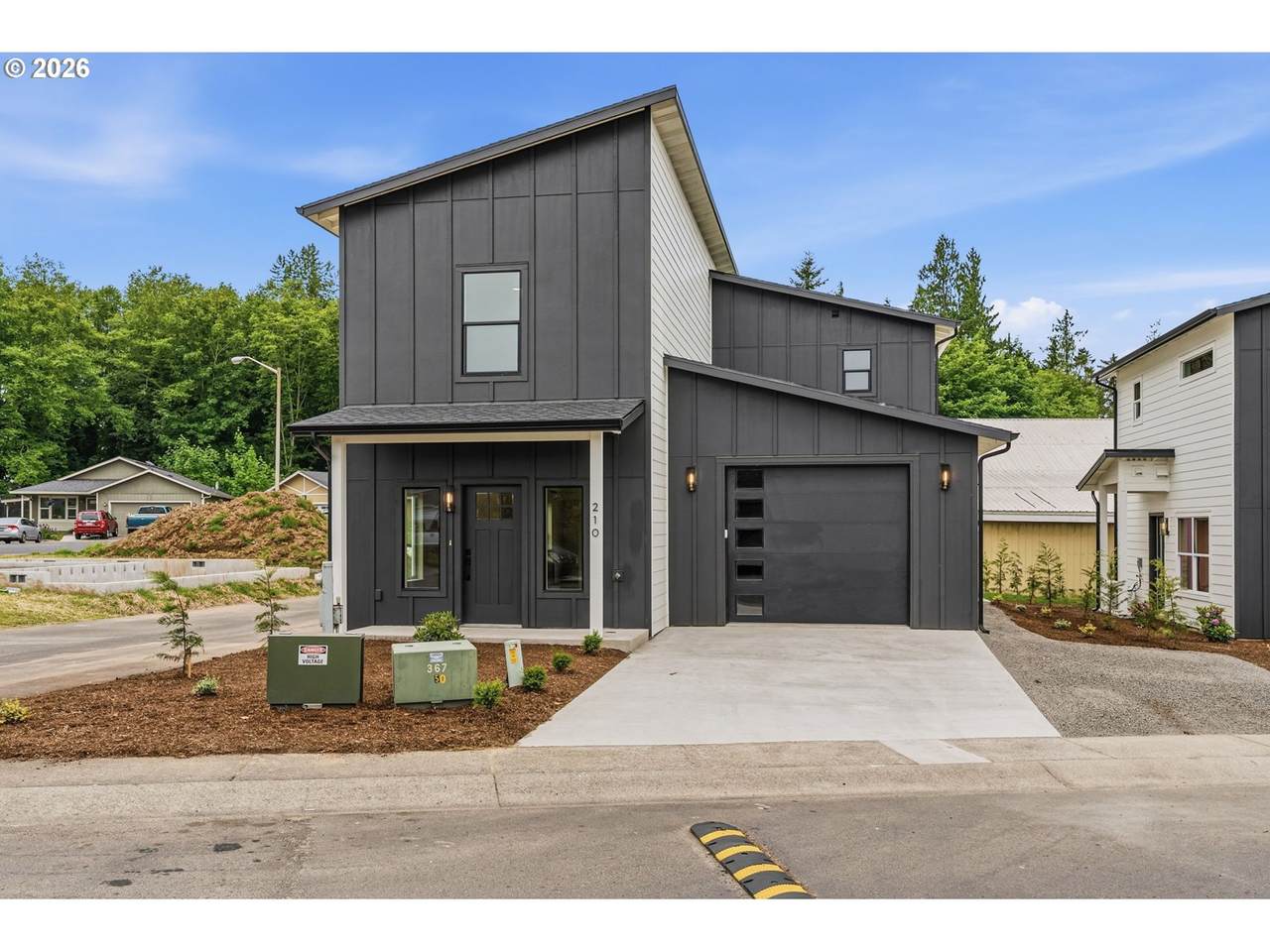 https://bt-photos.global.ssl.fastly.net/portland/1280_boomver_1_357708104-2.jpg
