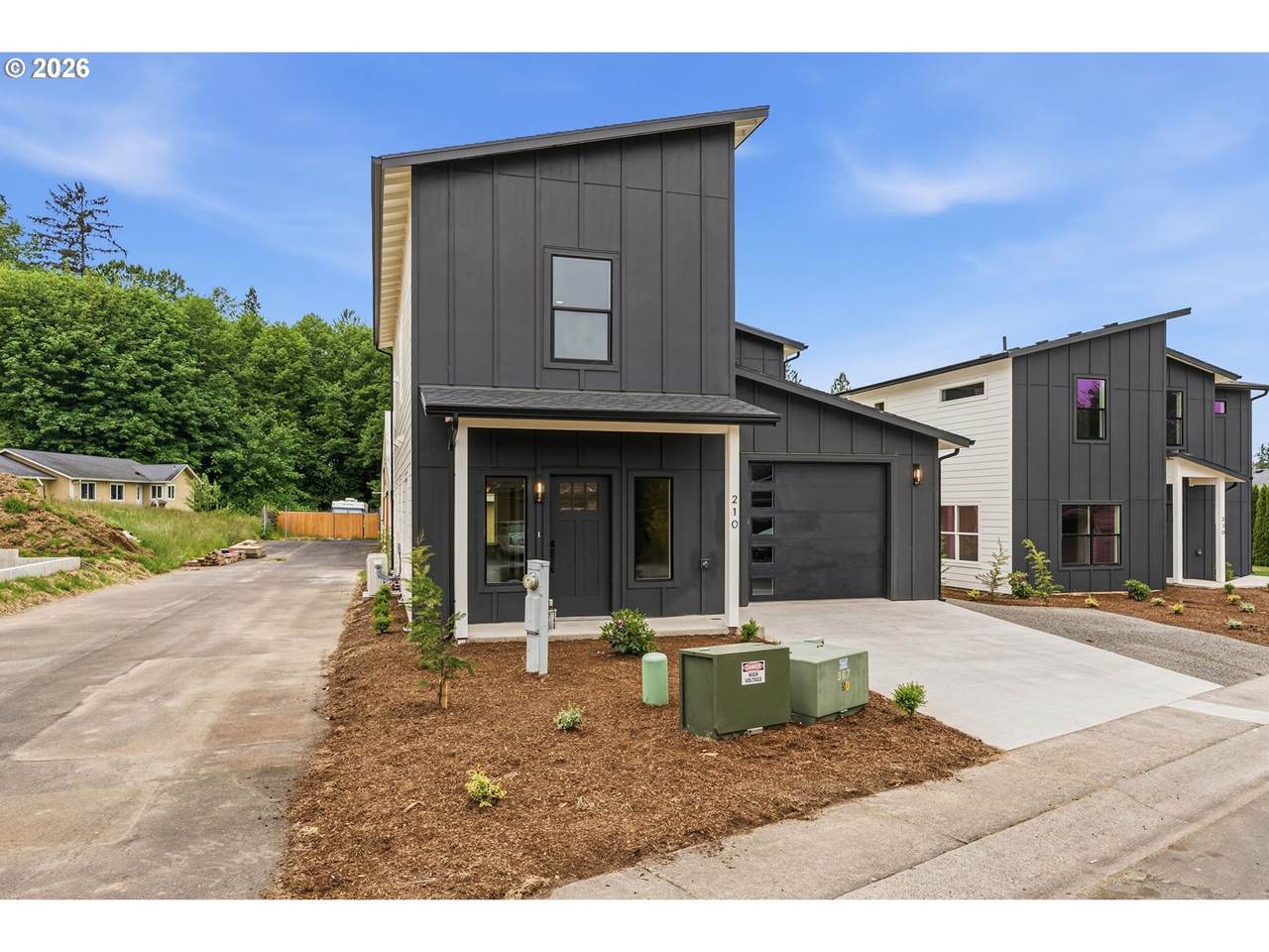 https://bt-photos.global.ssl.fastly.net/portland/1280_boomver_1_357708104-2.jpg