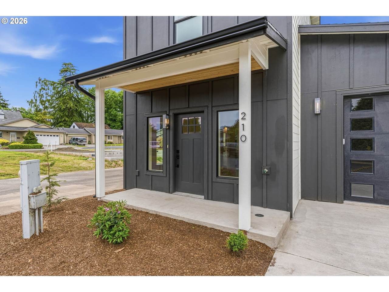 https://bt-photos.global.ssl.fastly.net/portland/1280_boomver_1_357708104-2.jpg