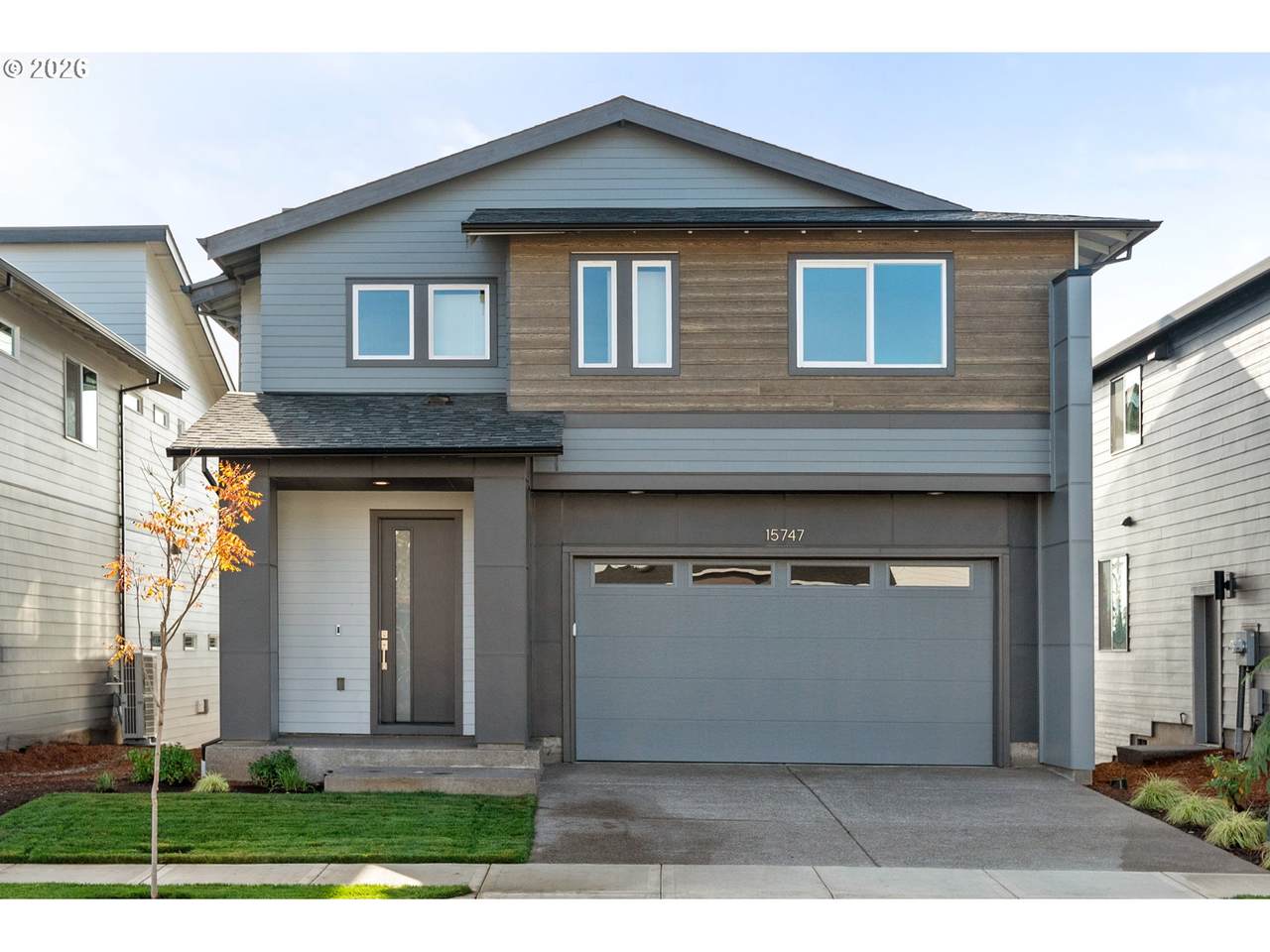 15747 Vanderwood Ave - Photo 1