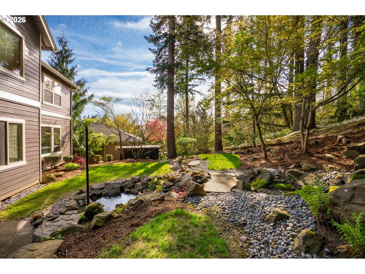 https://bt-photos.global.ssl.fastly.net/portland/1280_boomver_1_359614709-2.jpg