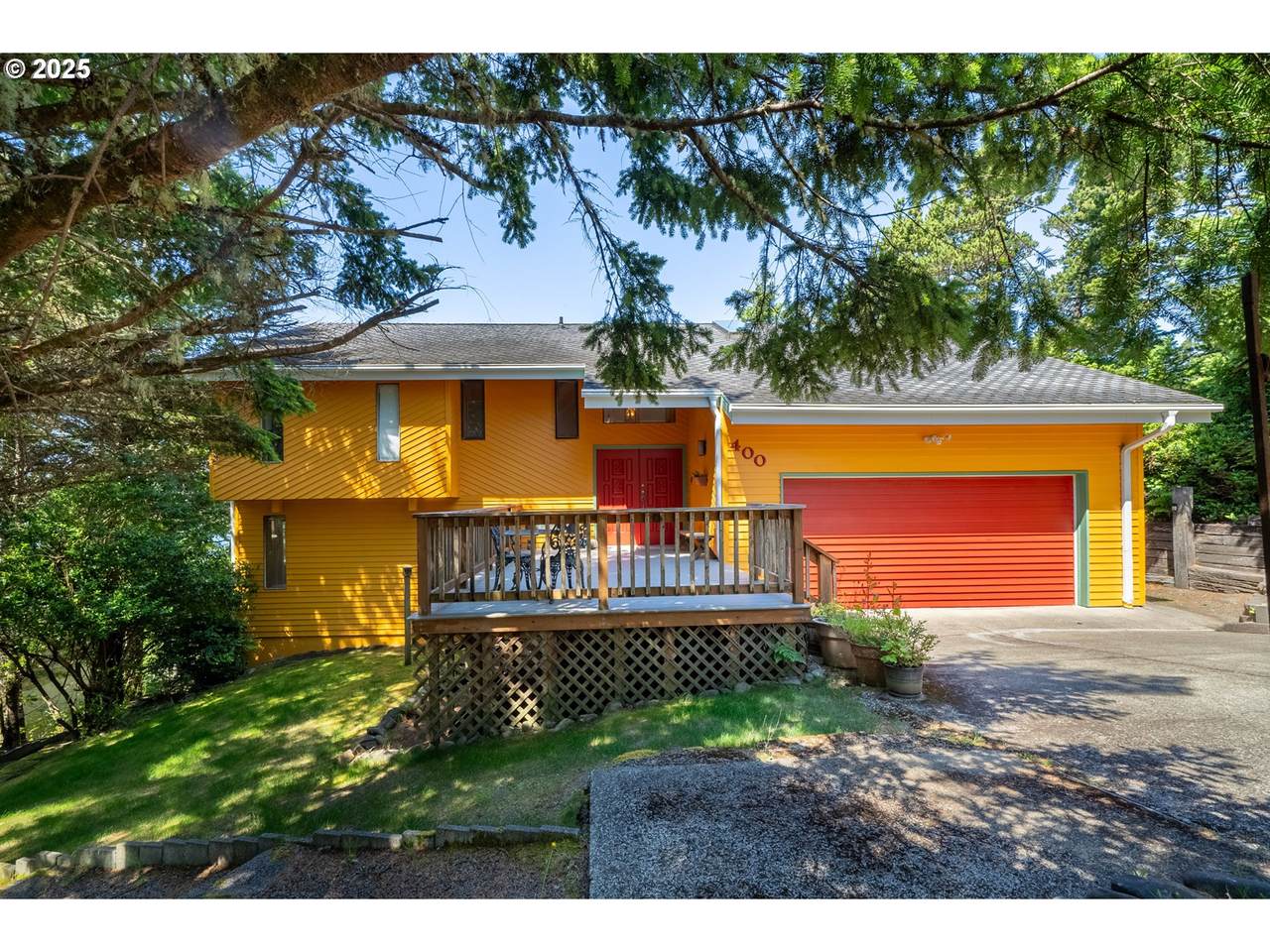 400 Highland Dr - Photo 1