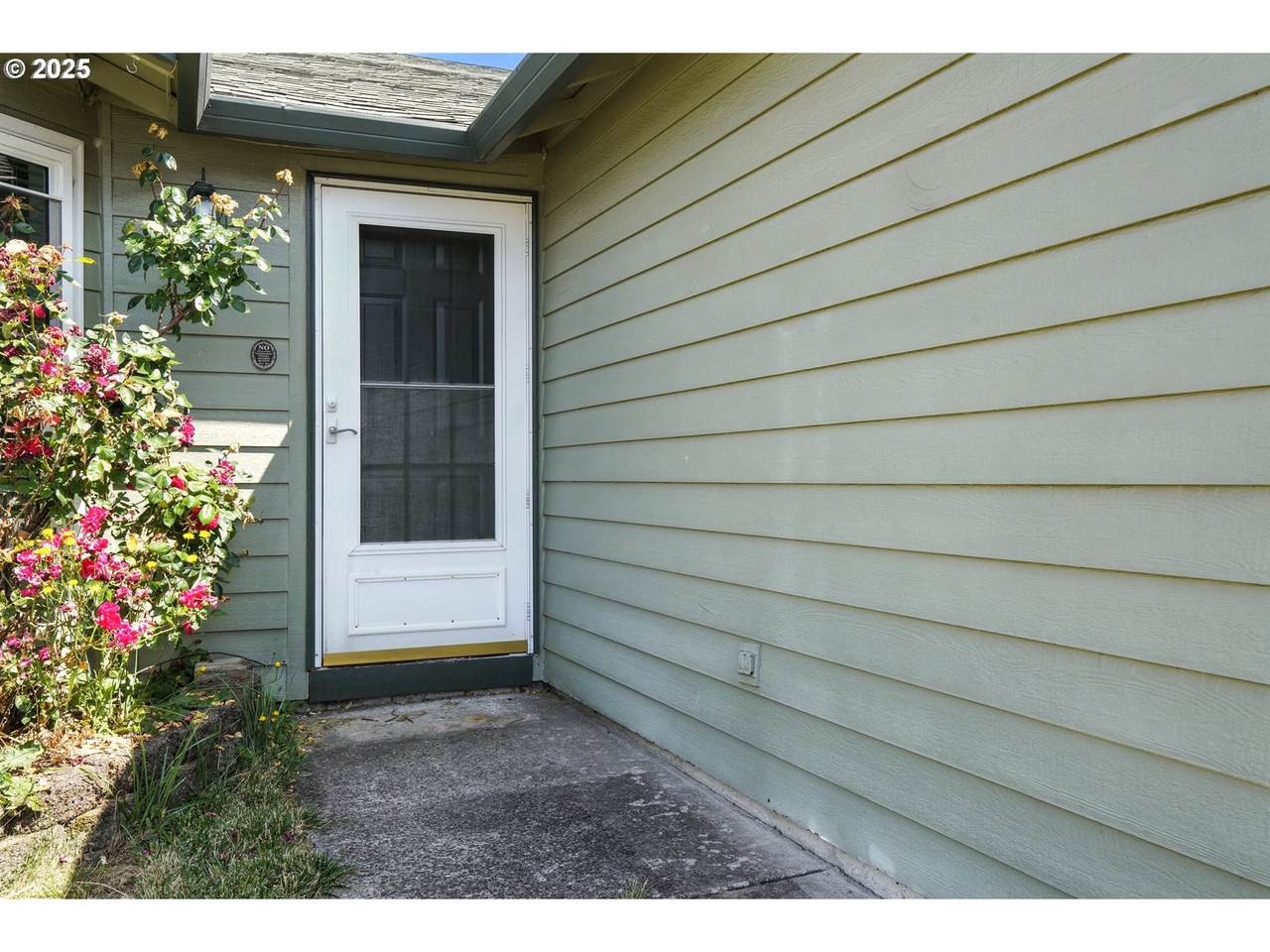 https://bt-photos.global.ssl.fastly.net/portland/1280_boomver_1_360409060-2.jpg