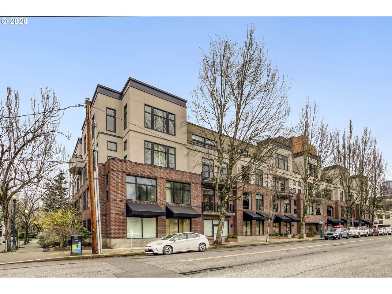 618 12TH Ave - Photo 1