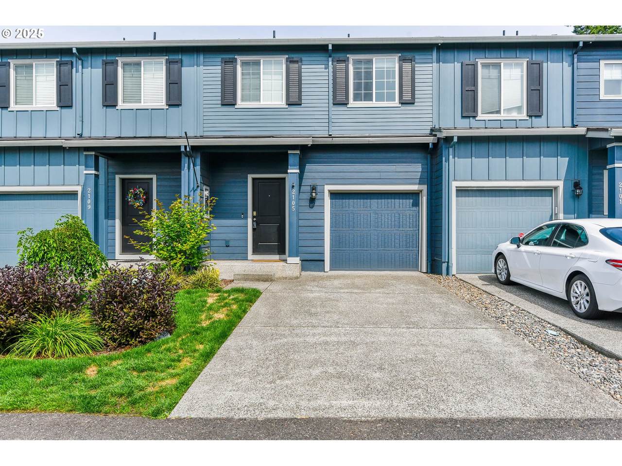 2105 118TH Pl - Photo 1