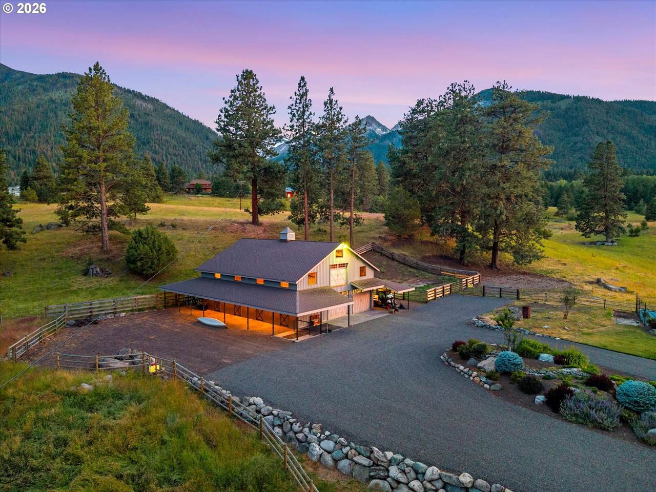 https://bt-photos.global.ssl.fastly.net/portland/1280_boomver_1_363426999-2.jpg